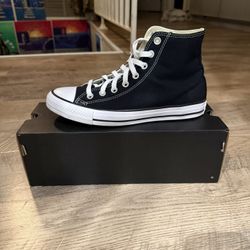 Black High Top Converse Men’s Size 8