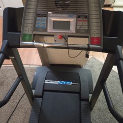 Treadmill Great Condition
