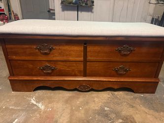 Hope chest