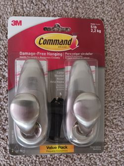 Damage-free Hanging Hooks (up to 5 lbs.)
Large Brushed Nickel Metal Hooks - New!
