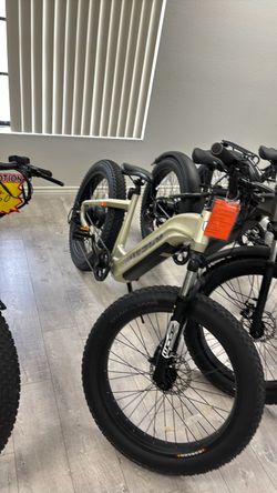 This week only 850 brand new in box HovAlpha Ebike