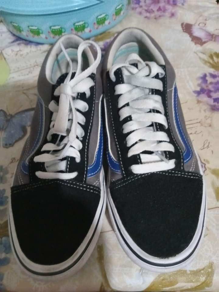 Vans Size 6 