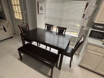 Dinning Set