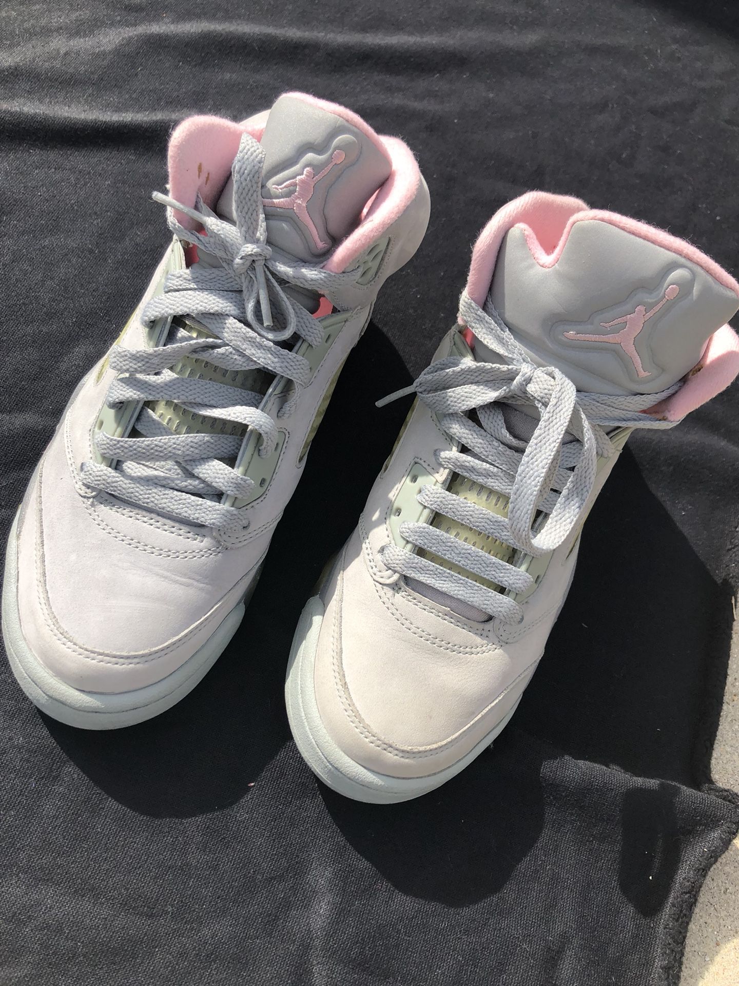 Shy pink Jordan 5s size 7 women’s - Can Deliver in SD!