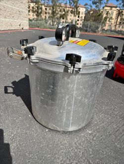 All American 1930 Pressure Cooker Canner - Model 941 (41.5 Quart)