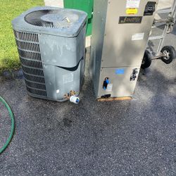 1.5 Ton Air Conditioner Used In Hood Working Condition 