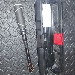 Torque Wrench 
