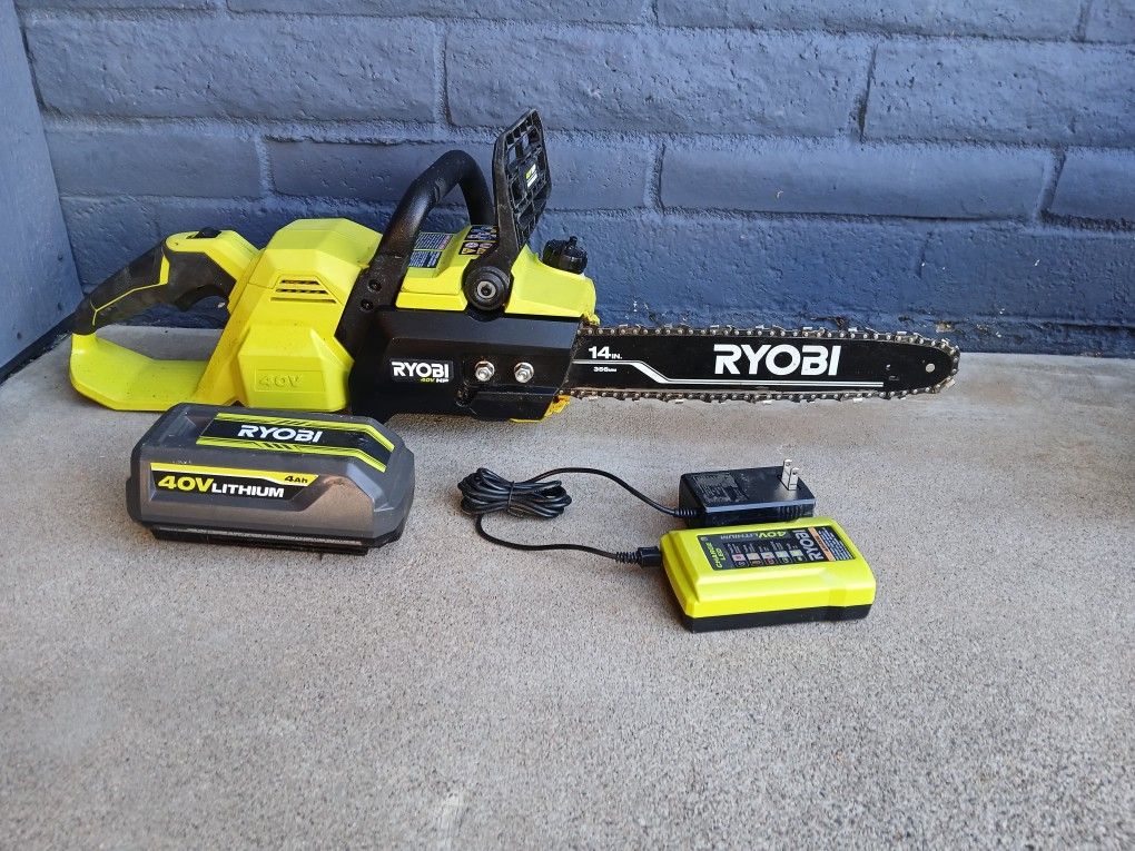 CHAINSAW RYOBI 40V BATTERY AND CHARGER INCLUDED 