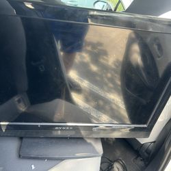 32 inch  HD tv dynex with stand not a smart tv 