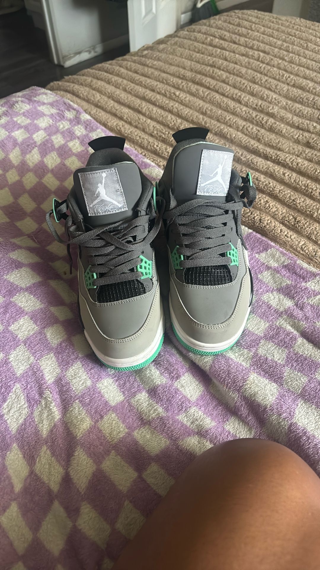 Air Jordan 4 Retros Green Size 9.5 In Men