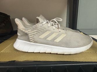 Adidas Shoe 8/10