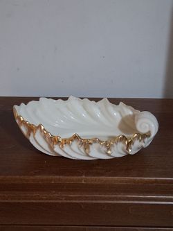 Lenox vintage shell bowl