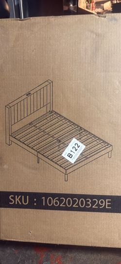 Upholstered Platform bed