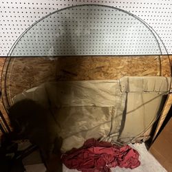 Custom glass top with shaped edge