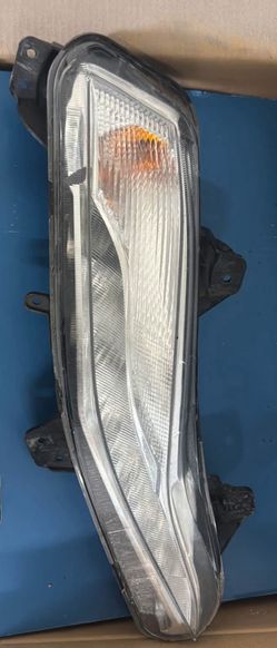 Driver Side Daytime Running Lamp - GM ((contact info removed)9) 2019-2025 Chevrolet Malibu - (contact info removed)9