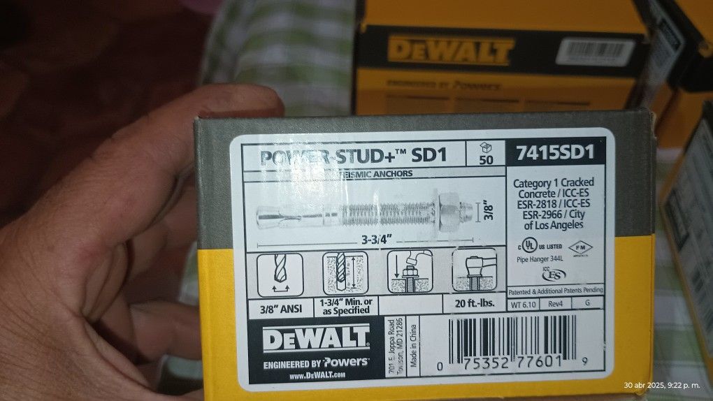 Tengo Estás 4 Cajas De Anklas De Expansión Anklebolt De 3/8 X 3 3/4 50 Piezas Por Caja 