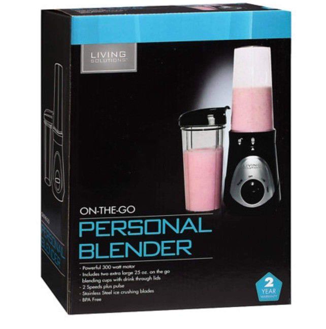 Living solutions on the go personal blender