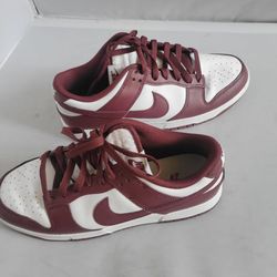 Nike Dunk Low Retro 'Team Red' Burgundy Maroon DD1391-601 Men’s Size 9