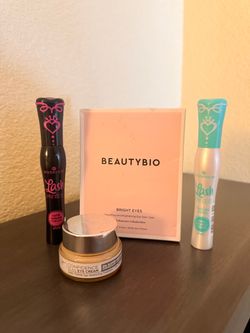 Eye Care & Mascara Beauty Bundle