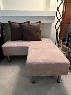 Adjustable in height Small Corner Sectional