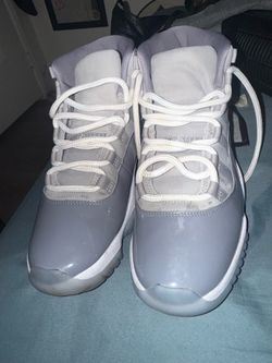 Retro jordan Cool grey 11s mid