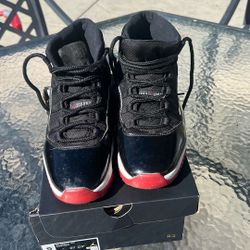 Used Jordan’s Sz 10 