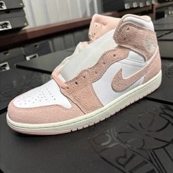 Jordan 1 'Legend Pink' Size 11M Brand New.