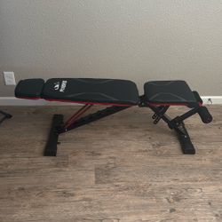 Adjustable Weight Bench