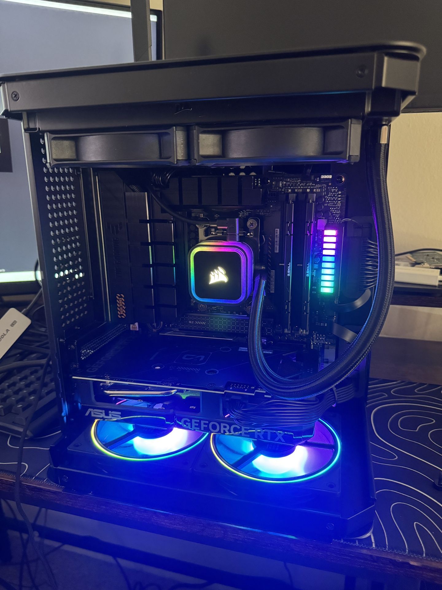 Ryzen 7700x/RTX 4070 Super Custom Build Preloaded with Cyberpunk 2077 and Read Dead Redemption 2