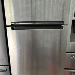 Whirlpool Stainless Steel Refrigerator 