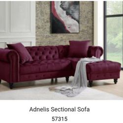 RED VELVET SECSIONAL SOFA W/ 2 PILLOWS ☎️1714586,2564
