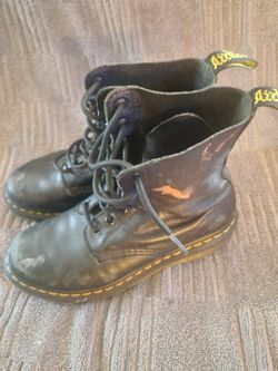 Doc Martens Air Wair Size 7