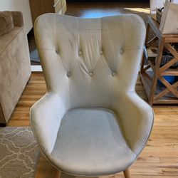 Accent Chair 