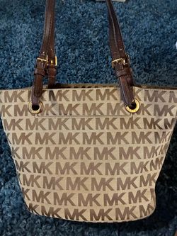 Michael Kors MK Signature Tote Bag