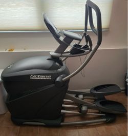 Octane fitness elliptical