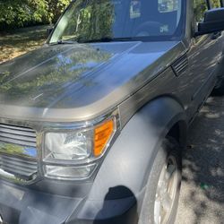 06 Dodge Nitro