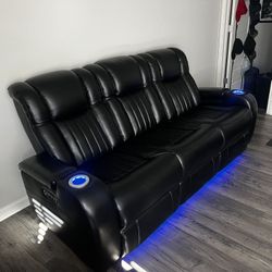 Electric Leather Reclining Sofa With Usb