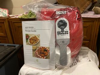 New Cook’s Essentials 5.3 quart air fryer and cookbook