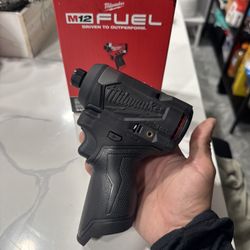 Black Milwaukee Impact 