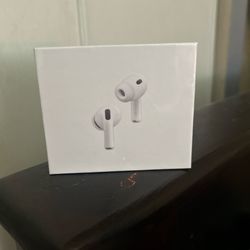 AirPods 3 Pros