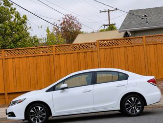 Honda Civic EX. 4 cylinder 1.8 engine