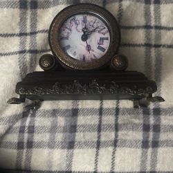 Old Clock Good Condition Still Works