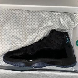 Jordan 11 Gamma 