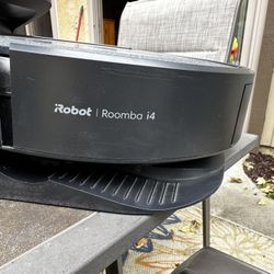 iRobot Roomba i4