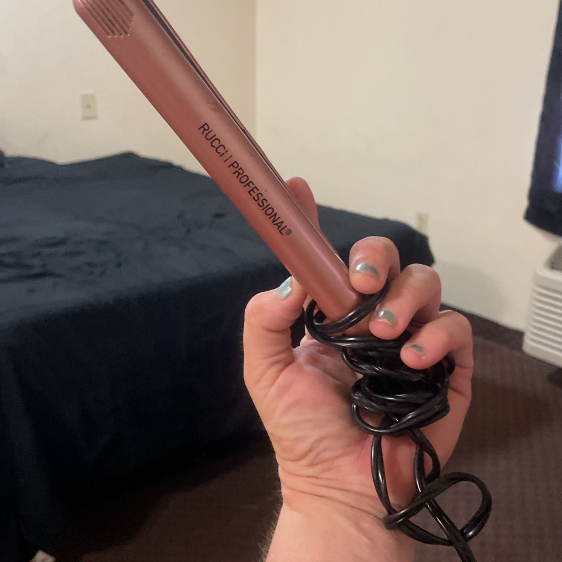 Rucci Mini Hair Straightener