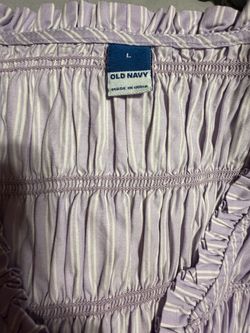 Old Navy Smocked Ruffle Top Size Large