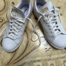 Adidas Stan Smith Primegreen Sneakers –Women’s Size 8 White w/Multicolor Trefoil