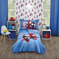 Spiderman toddler bed 4pc comforter and sheets set new
