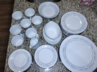 Fine china set