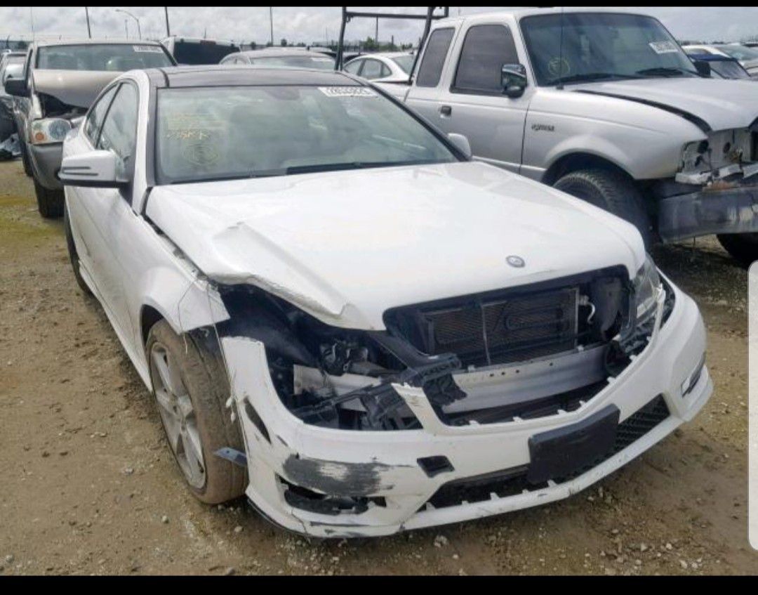 2013 Mercedes C250 W204 Coupe Parts Parting Out